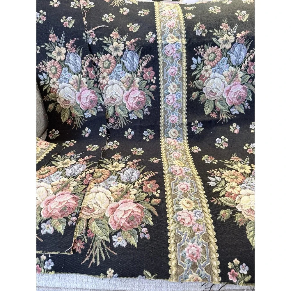 Roses Romantic Victorian Stripe Upholstery Fabric Tapestry Traditional Pieces‎